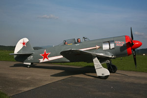 060924-156 Yak-11 EDSZ